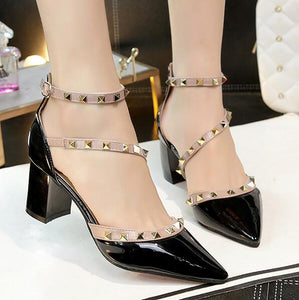 Pointed Toe pumps Buckle Shoes.
