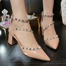 Load image into Gallery viewer, Pointed Toe pumps Buckle Shoes.
