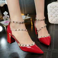 Load image into Gallery viewer, Pointed Toe pumps Buckle Shoes.