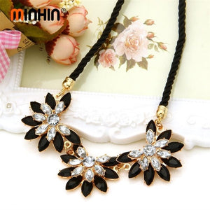 Multicolor Clavicle Chain Necklace