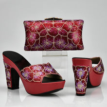 Load image into Gallery viewer, Purple Color Matching Shoe and Bag Set  Italian Ladies Shoe