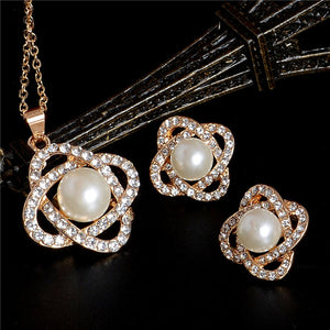 Vintage Pearl Jewelry Set