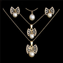 Load image into Gallery viewer, Vintage Pearl Jewelry Set