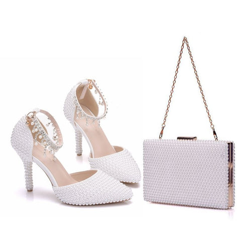 Crystal Queen Pointed Toe White Pearl Chain Wedding Shoes Thin Heels Party Sandals With Matching Bags With Purse Dress Shoes