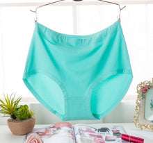 Load image into Gallery viewer, AQ223/18 Hot Sale Cotton Women&#39;s Plus Size Panties Comfortable Bamboo Fiber Underpants