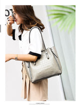Load image into Gallery viewer, ZMQN Luxury Handbags Women Bags Designer Leather