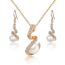 Load image into Gallery viewer, Vintage Pearl Jewelry Set