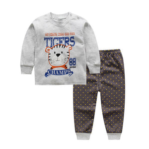 Spring baby  clothes sets outfits cotton animal sports suit