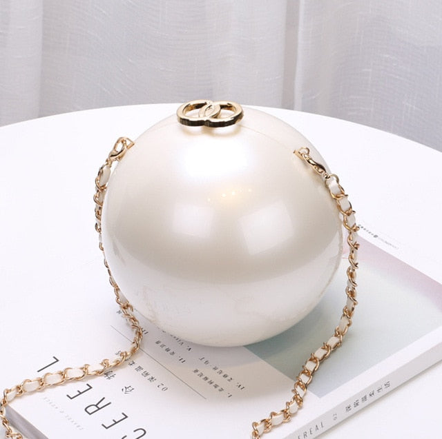 2019 Fashion Luxury Round Pearl Hand Bag Ladies White Evening Clutch