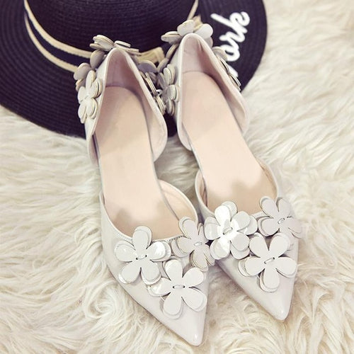 Lovely women 3cm kitten heels,Nude/Gray/Black patent leather floral low heels young ladies D'orsay pumps bridesmaid shoes gifts