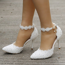 Load image into Gallery viewer, pumps wedding shoes lace flowers high heel stiletto pumps shoes white