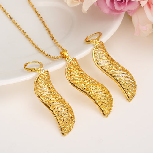 Dubai Gold Jewelry Set Fashion African Jewelry Hollow Fan-Shaped Dangle Earrings pendant Necklace  For Women Gift  girls charms