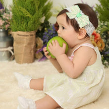 Load image into Gallery viewer, Infant Baby Bow Headband.