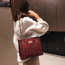 Load image into Gallery viewer, 2 bags 2020 Winter Fashion New Ladies Big Tote bag Quality Woolen Women&#39;s Designer Handbag Lock Chain Shoulder Messenger bags