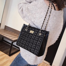 Load image into Gallery viewer, 2 bags 2020 Winter Fashion New Ladies Big Tote bag Quality Woolen Women&#39;s Designer Handbag Lock Chain Shoulder Messenger bags