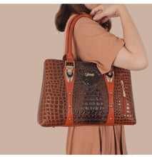 Load image into Gallery viewer, ZMQN Luxury Women Handbag 2019 Leather