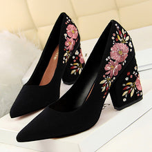 Load image into Gallery viewer, Flower Embroider Women High Heel Shoes 2019 Spring Women Pumps Fashion Women Wedding Shoes Black Women Office Shoe Sexy Stiletto