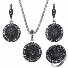 Load image into Gallery viewer, Vintage Black Gem Jewelry Set