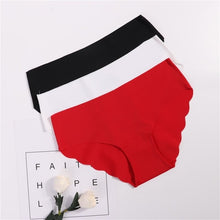 Load image into Gallery viewer, 3Pcs/lot Seamless Panty Set Underwear Female Comfort Intimates Fashion Female Low-Rise Briefs 6 Colors drop