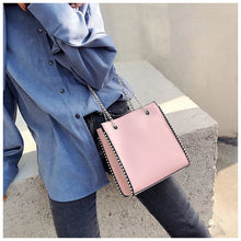 Load image into Gallery viewer, Solid color beaded fashion chain shoulder  bag