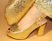 Load image into Gallery viewer, Italian Shoes and Bags To Match Shoes with Bag Set Decorated with Rhinestone