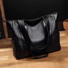 Load image into Gallery viewer, 2019 Brand Designer Luxury Fashion Women Shoulder Bags.