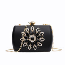 Load image into Gallery viewer, Luxury Women Evening Clutches Small Chain Shoulder Bags For Party.