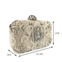 Load image into Gallery viewer, Luxury hand take dinner bag heavy work crystal beaded exquisite dress temperament bride clutch bag party wallet