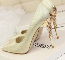 Load image into Gallery viewer, bridal shoes gold high heels pointed toe pumps